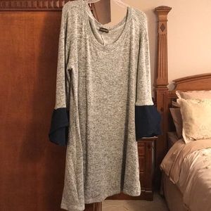 Long sleeved tunic